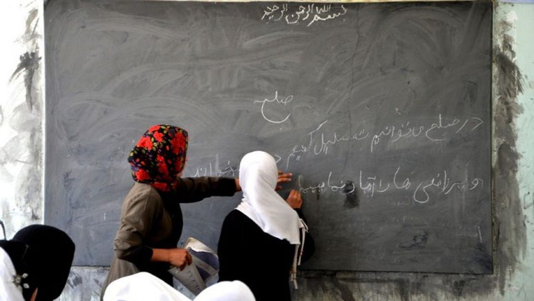 Taliban orders school teachers to specify their religious identity
