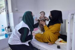 Taliban bans female health workers