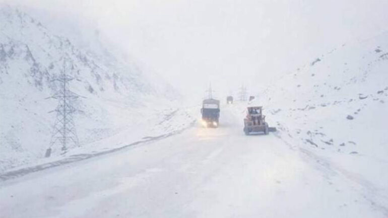 key highways closed in Afghanistan