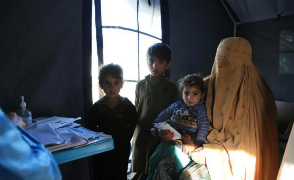 Over 11.6 Million Children in Afghanistan Need Humanitarian Aid, UNICEF ...