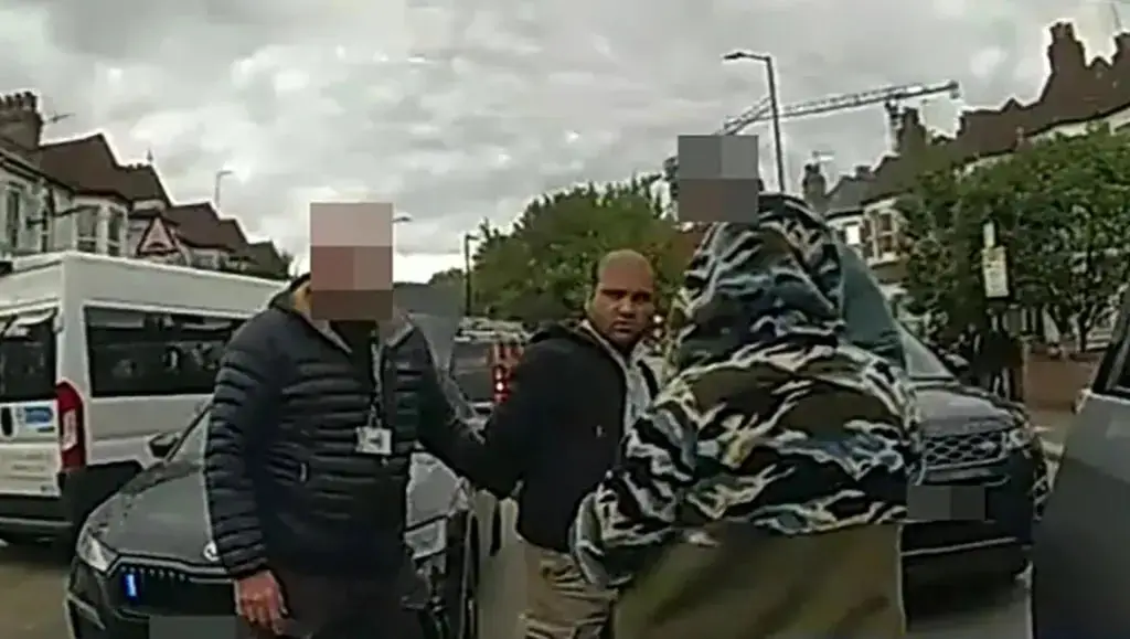 Two Afghan Men and an Indian Man Jailed for Trafficking Thousands of Stolen Phones to China