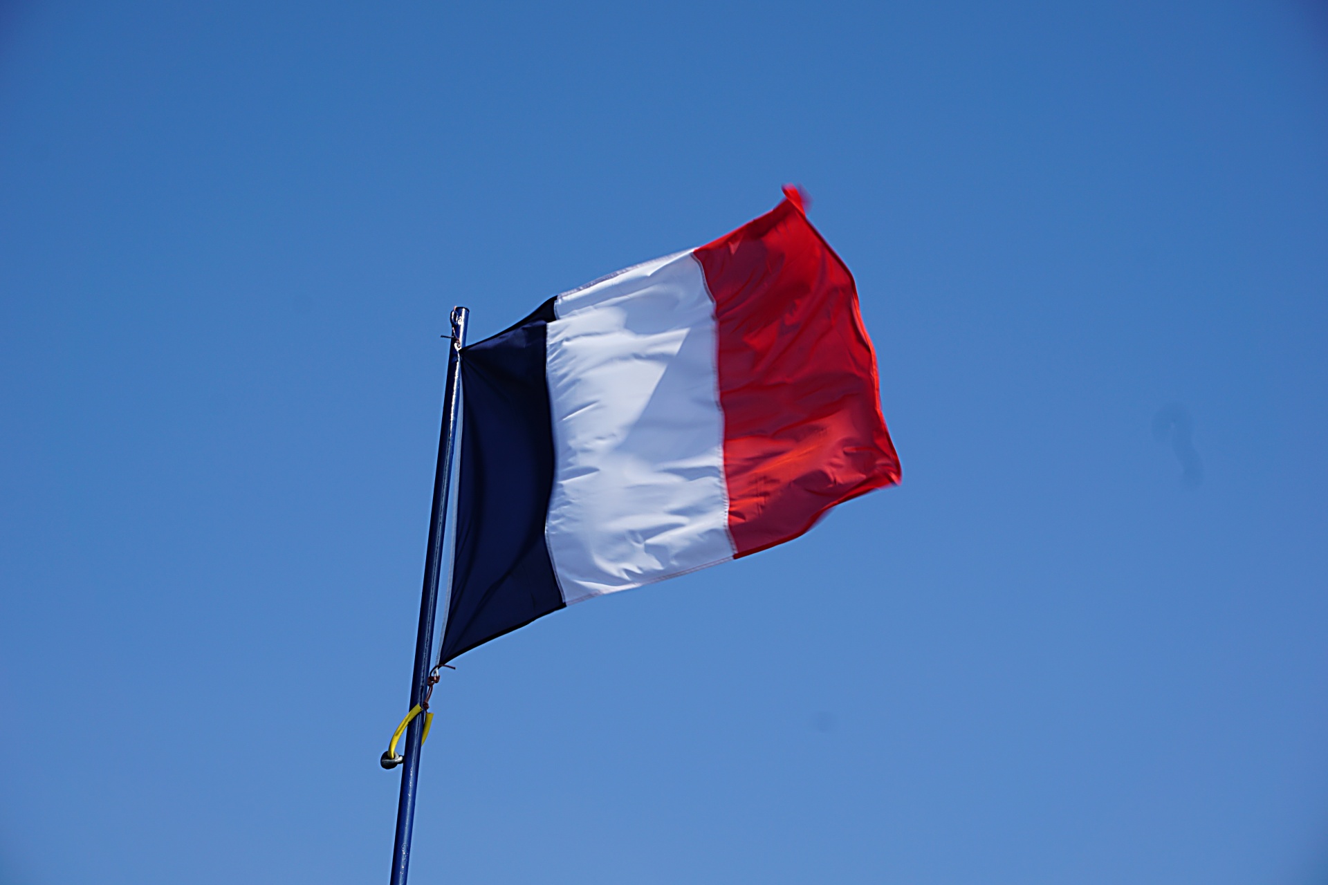 France Confirms Talks with Taliban to Deport Afghans Deemed Security Risks